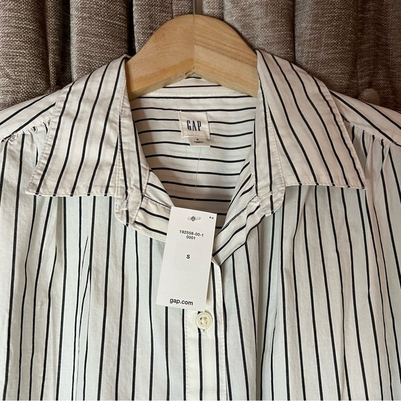 NWT Gap White and Black Striped Collared Button Up Long Sleeve Top Size Small - Picture 5 of 14